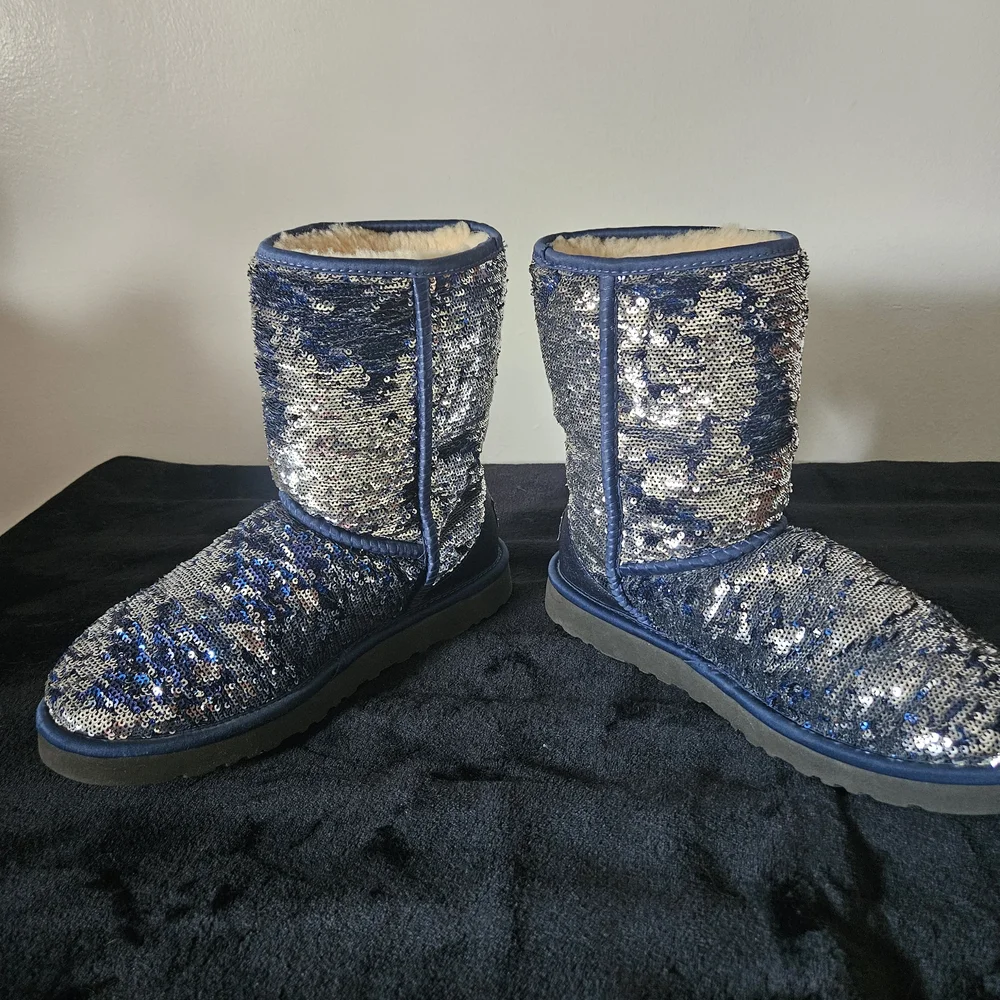 UGG dazzle these